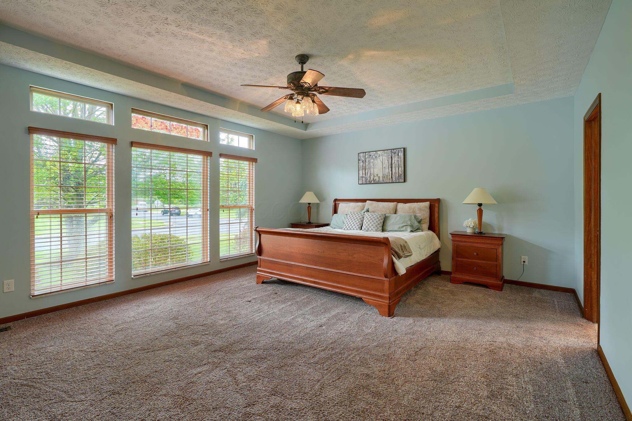 4475 Parkshore Drive, Lewis Center, Ohio image 27
