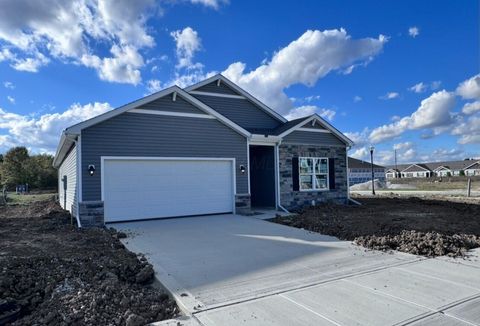 Photo of 389 Garnet Ranch Drive, Delaware, OH 43015 (MLS # 225034691)