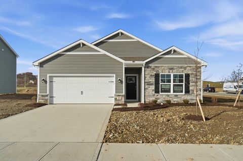 Photo of 389 Garnet Ranch Drive, Delaware, OH 43015 (MLS # 225034691)