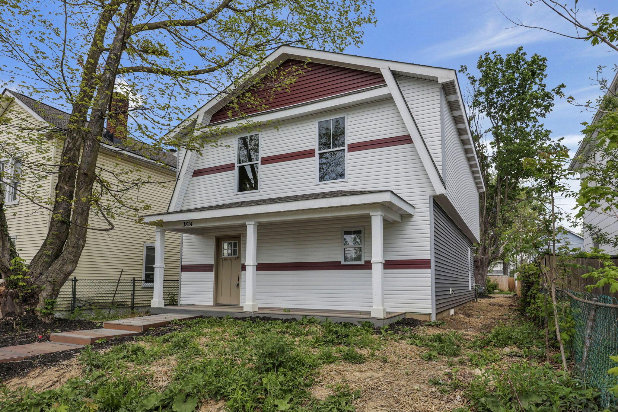 1814 Genessee Avenue