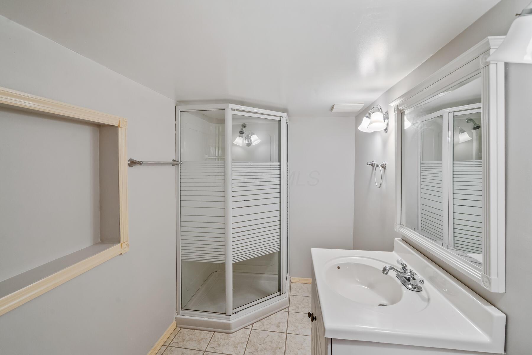 5698 Palos Lane #168A, Hilliard, Ohio image 20
