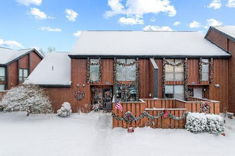 Photo of 4765 Smoketalk Lane 1 #1, Westerville, OH 43081 (MLS # 225011658)