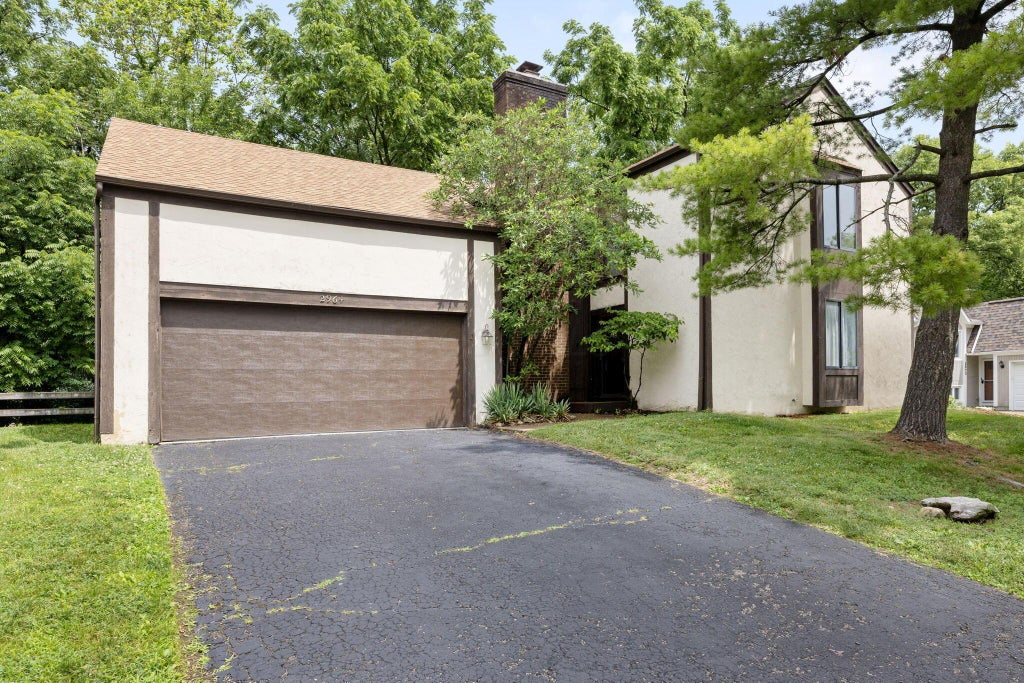 Photo of 2964 Heatherleaf Way, Columbus, OH 43231 (MLS # 226023056)