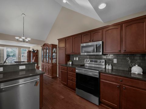 Tiny photo for 4813 Ashleigh Drive, Dublin, OH 43016 (MLS # 225037511)