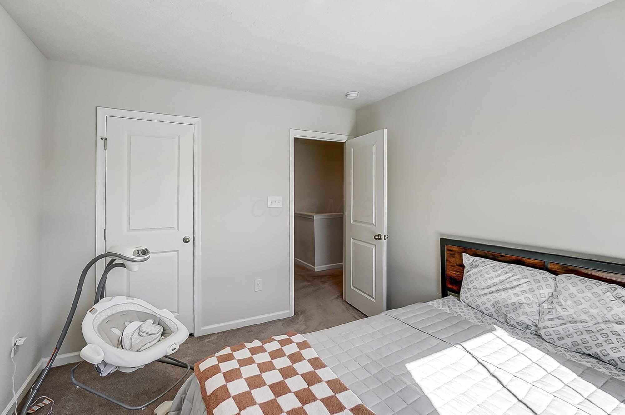 207 S Tuttle Road, Springfield, Ohio image 21