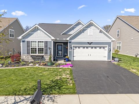 Photo of 868 Zeller Circle, Pickerington, OH 43147 (MLS # 226011680)