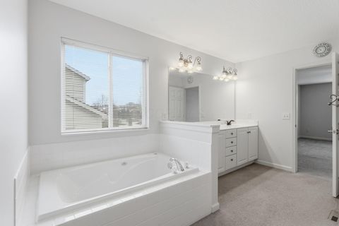 Tiny photo for 4715 Greyson Drive, Powell, OH 43065 (MLS # 225045343)