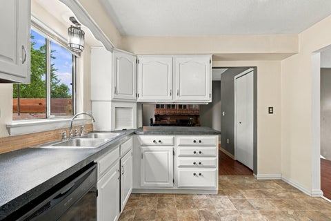 Tiny photo for 5346 Carbondale Drive, Columbus, OH 43232 (MLS # 226035808)