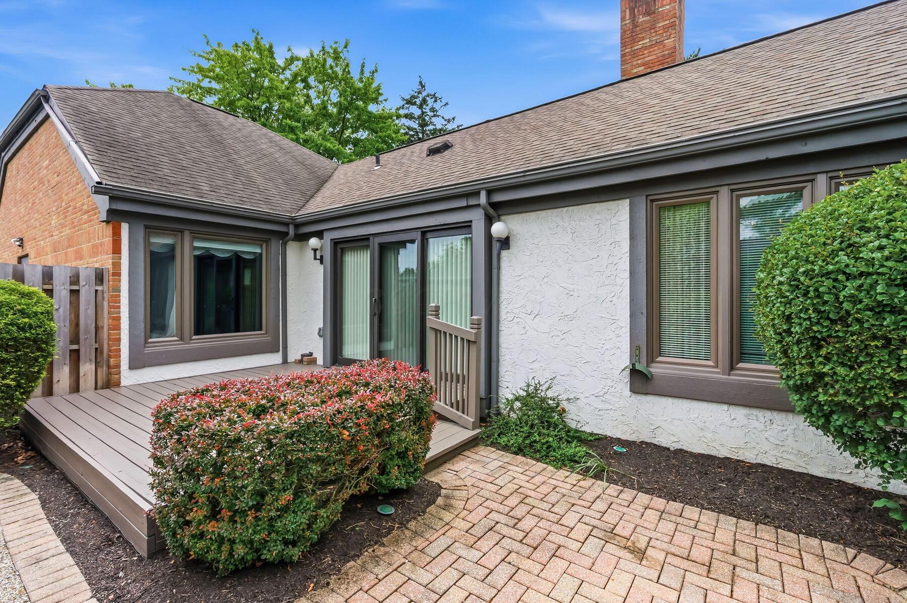 2060 Mackenzie Drive 2