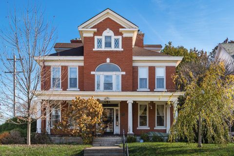 Photo of 54 N Woodland Avenue, Columbus, OH 43203 (MLS # 225039595)