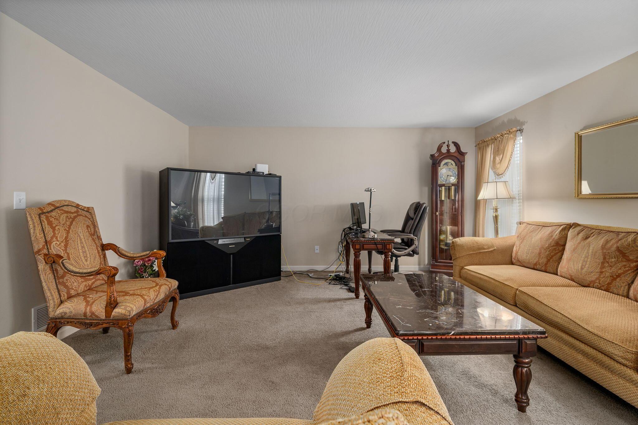 573 Altona Drive, Blacklick, Ohio image 24