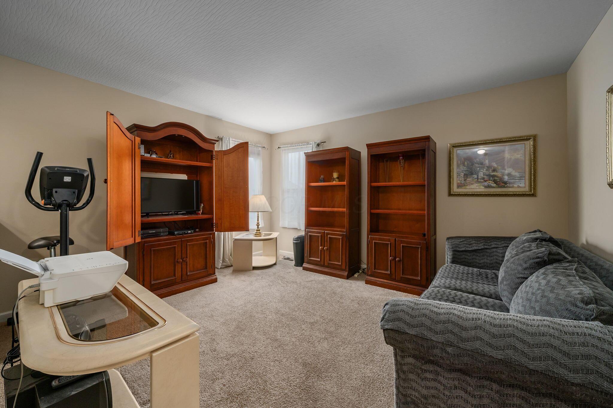 573 Altona Drive, Blacklick, Ohio image 29