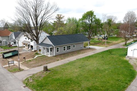 Tiny photo for 517 E Chillicothe Avenue, Bellefontaine, OH 43311 (MLS # 226012994)