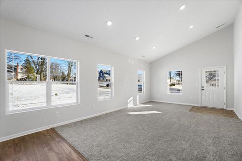 Tiny photo for 517 E Chillicothe Avenue, Bellefontaine, OH 43311 (MLS # 226012994)