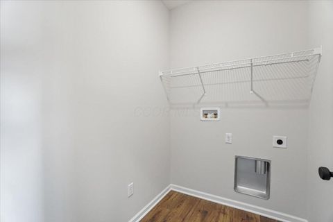 Tiny photo for 517 E Chillicothe Avenue, Bellefontaine, OH 43311 (MLS # 226012994)