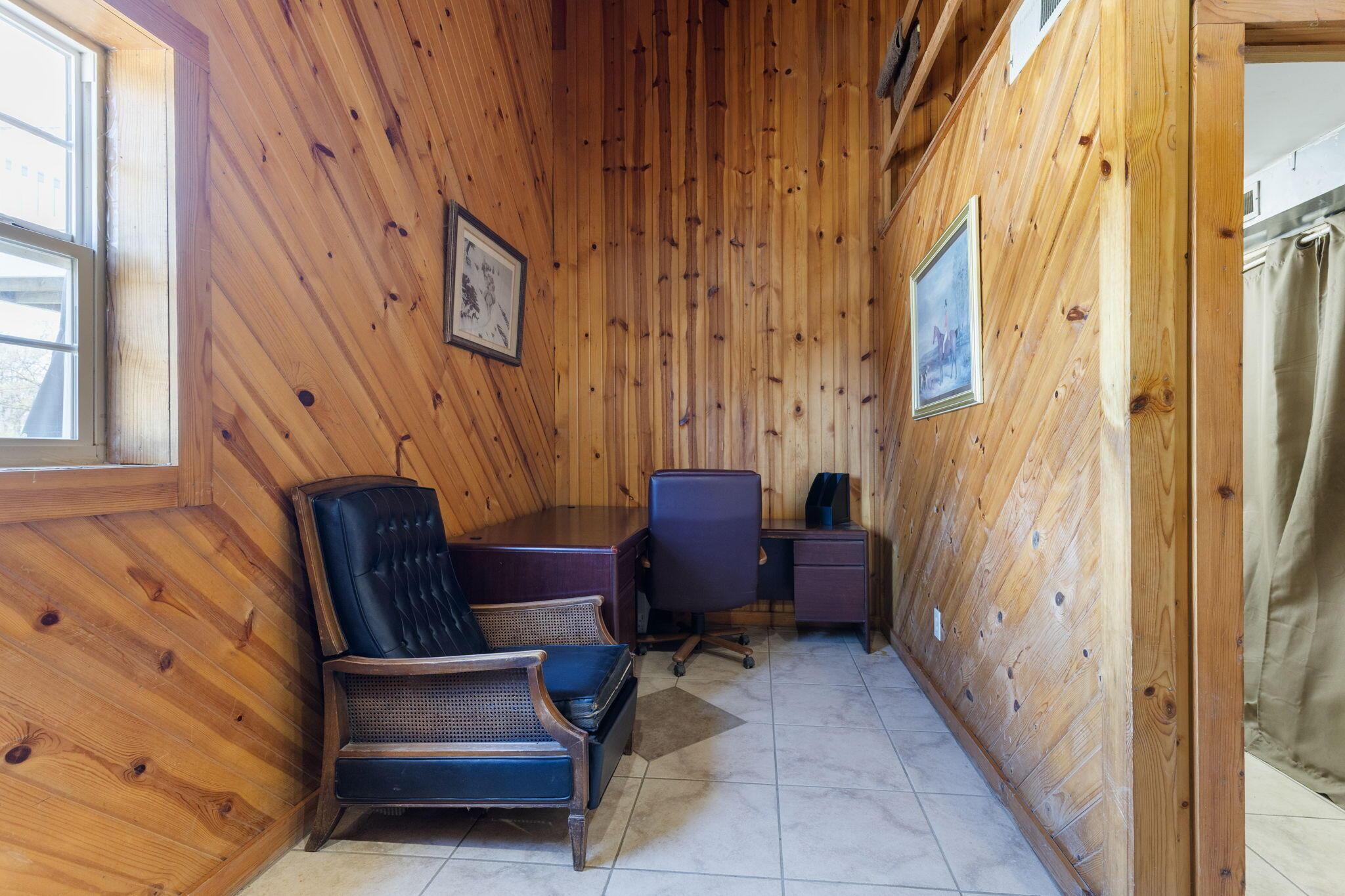 19823 Hampshire Road, Utica, Ohio image 27