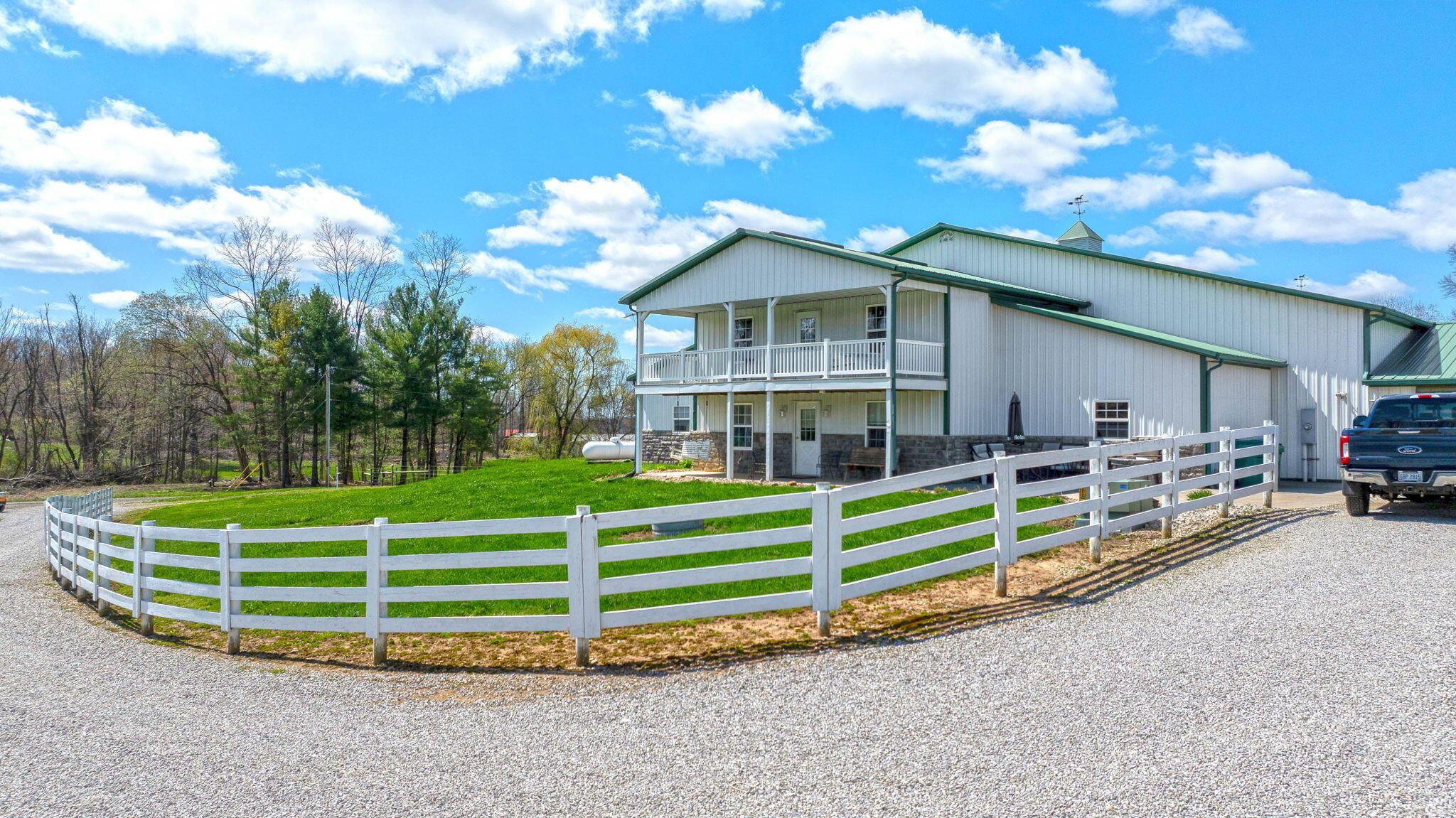 19823 Hampshire Road, Utica, Ohio image 16