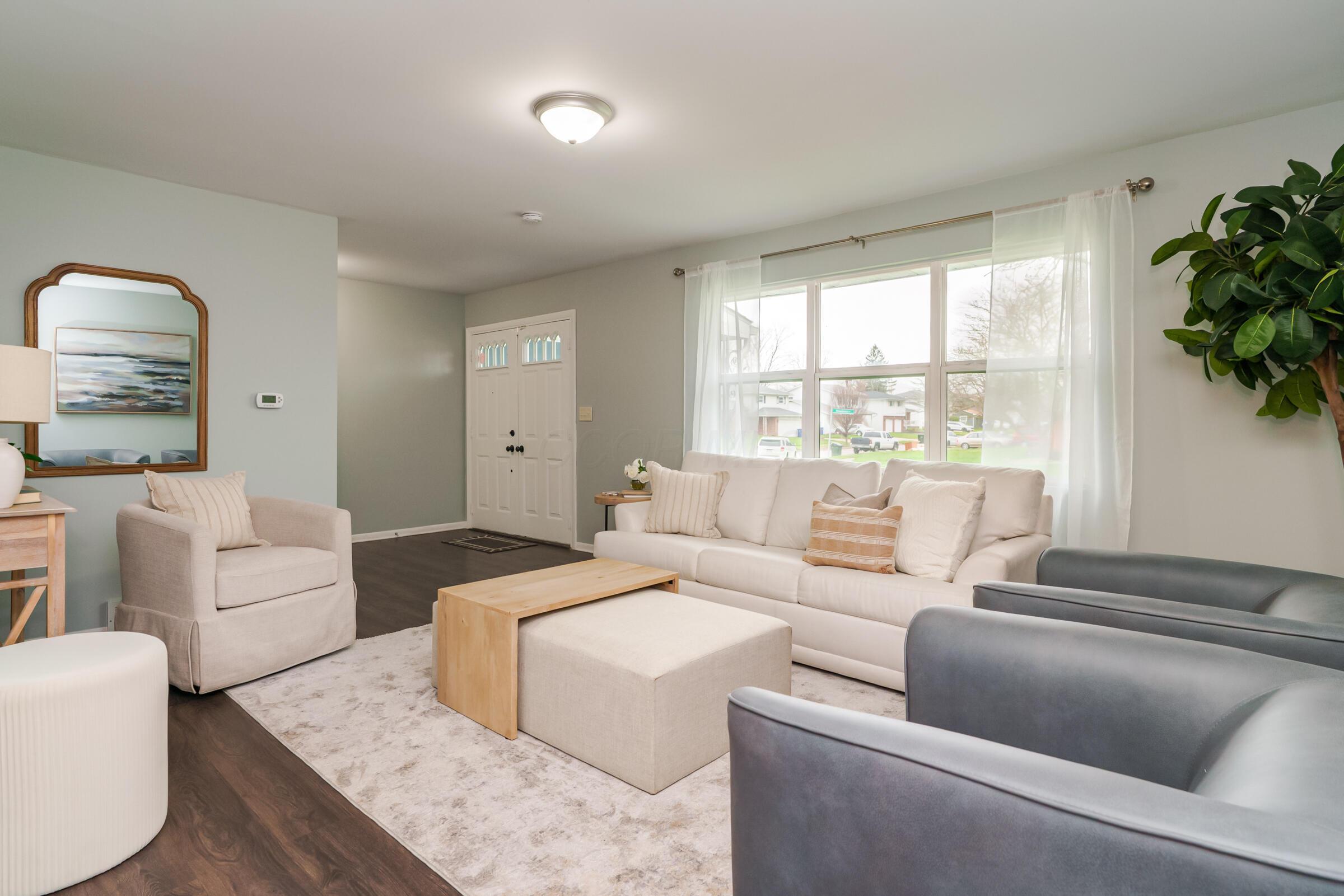 5092 Riverbirch Drive N