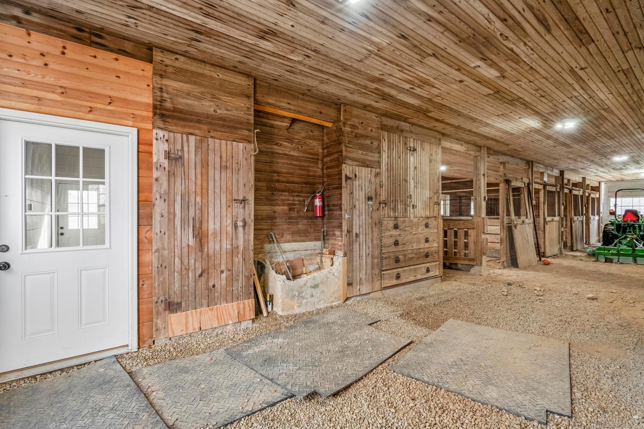 2382 Columbus Road, Granville, Ohio image 17