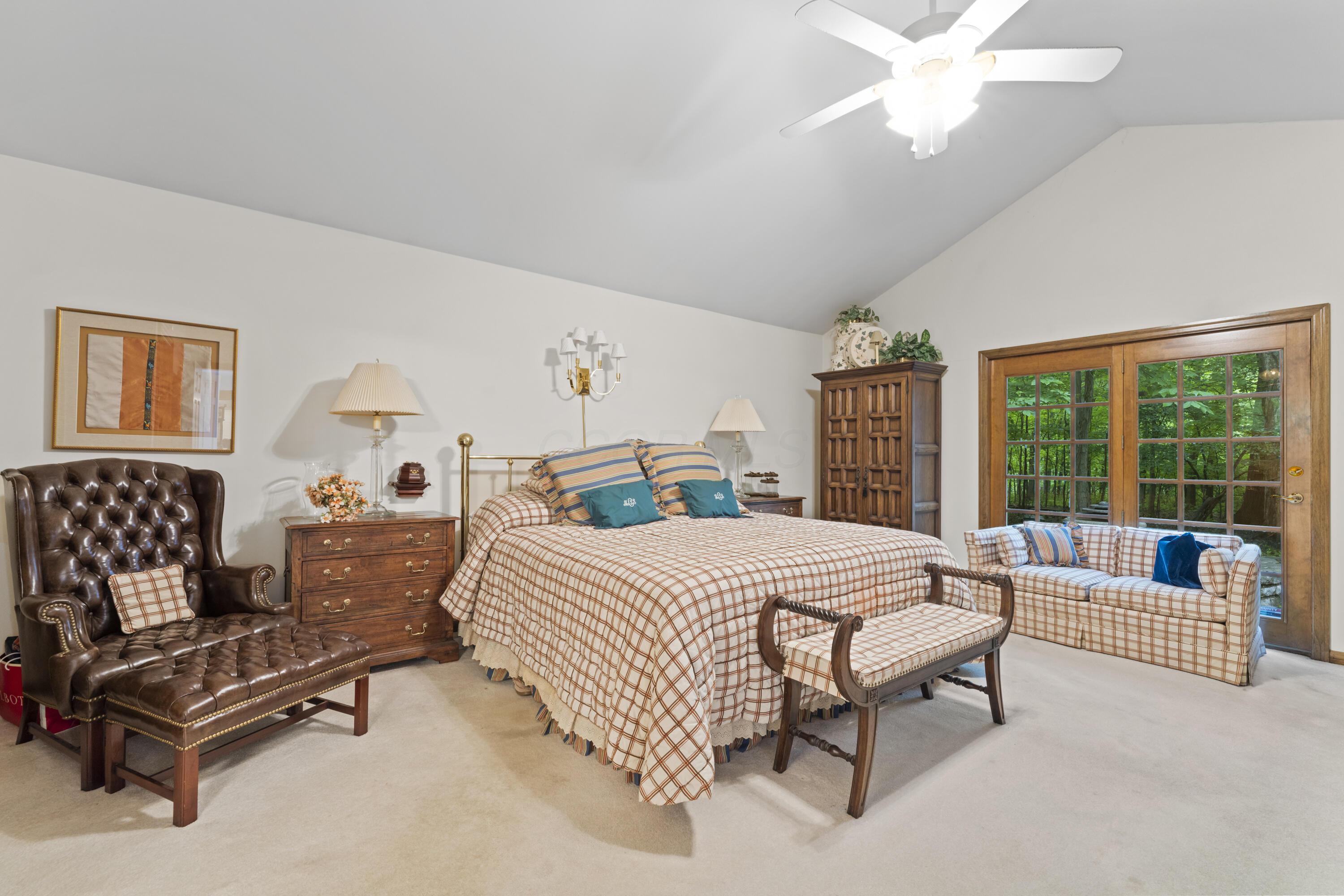 8039 Crossgate Court, Dublin, Ohio image 16