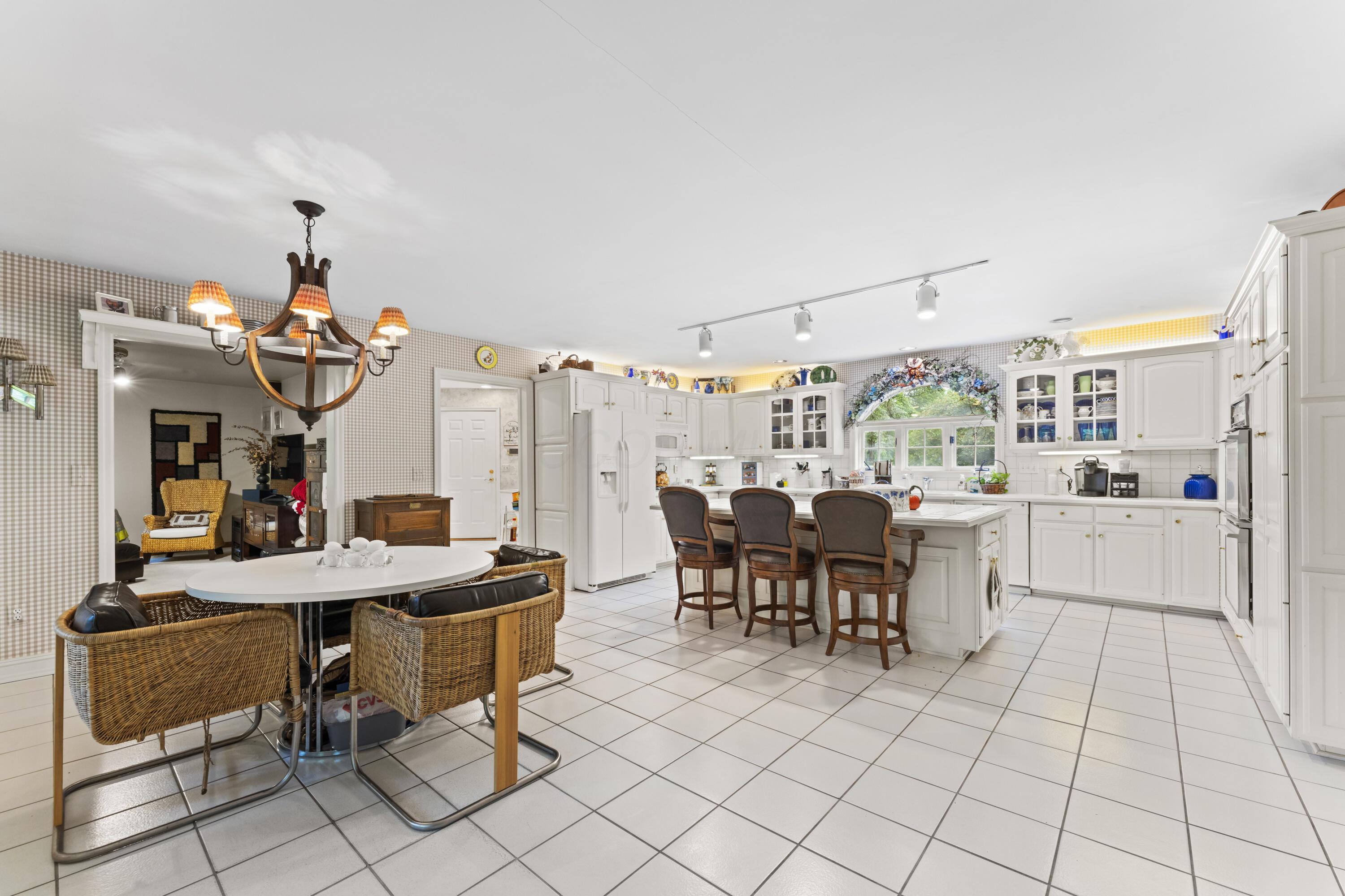 8039 Crossgate Court, Dublin, Ohio image 19