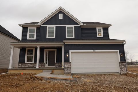 Homes For Sale - 358 Oakmont Drive<br/> Commercial Point, OH 43116