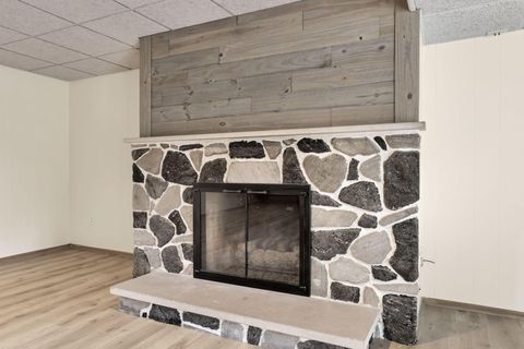 Tiny photo for 5882 Timber Drive, Columbus, OH 43213 (MLS # 225037416)