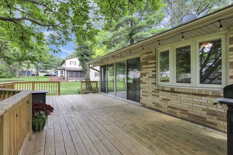 Tiny photo for 5882 Timber Drive, Columbus, OH 43213 (MLS # 225037416)