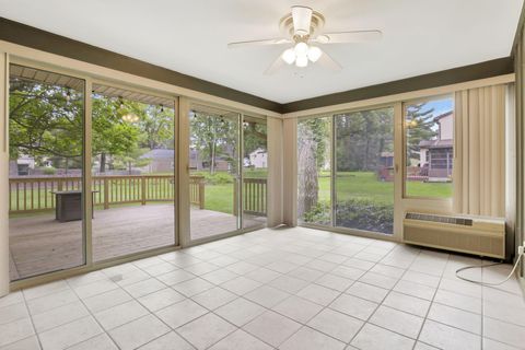 Tiny photo for 5882 Timber Drive, Columbus, OH 43213 (MLS # 225037416)