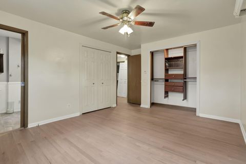 Tiny photo for 5882 Timber Drive, Columbus, OH 43213 (MLS # 225037416)