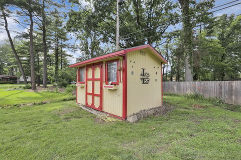 Tiny photo for 5882 Timber Drive, Columbus, OH 43213 (MLS # 225037416)