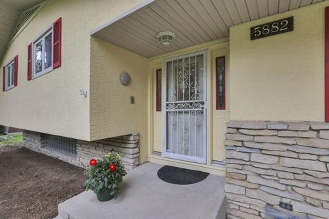 Tiny photo for 5882 Timber Drive, Columbus, OH 43213 (MLS # 225037416)