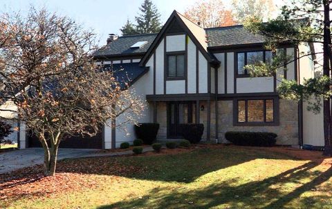 156 Meadow Ridge Court Powell OH 43065