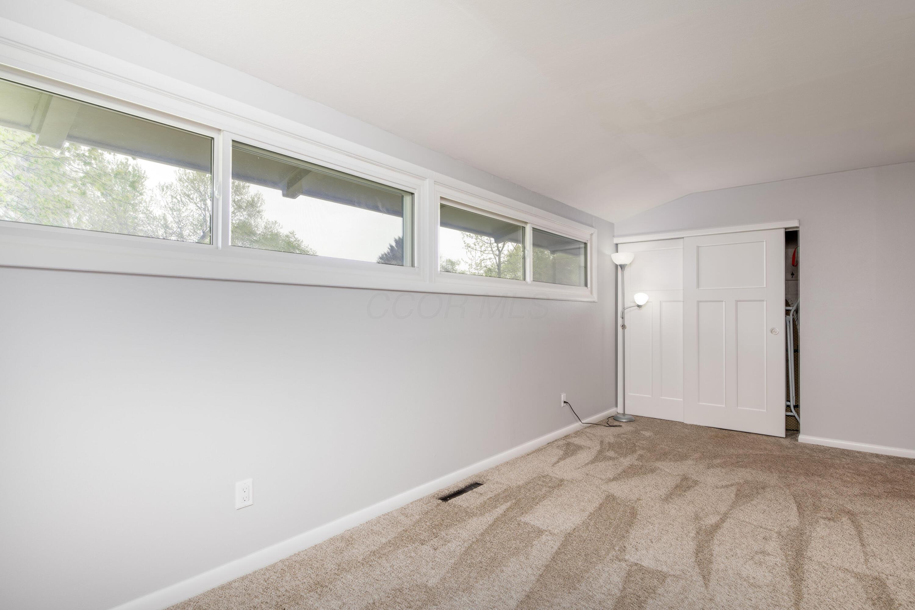 Columbus, Ohio 43221, United States, 3 Bedrooms Bedrooms, ,3 BathroomsBathrooms,Residential,Active,237867