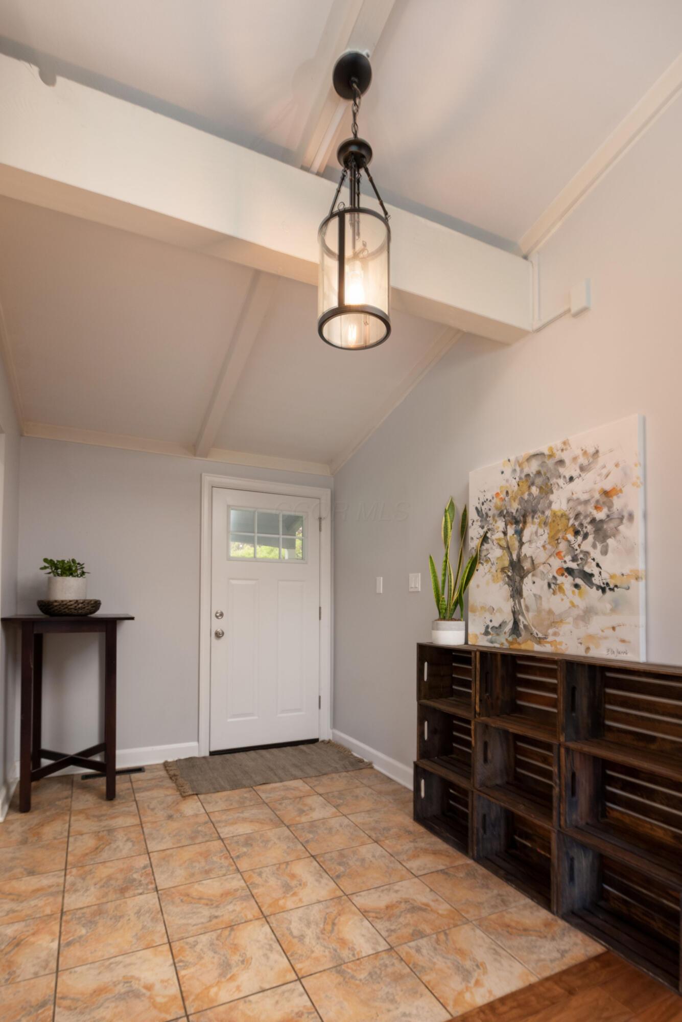 Columbus, Ohio 43221, United States, 3 Bedrooms Bedrooms, ,3 BathroomsBathrooms,Residential,Active,237867