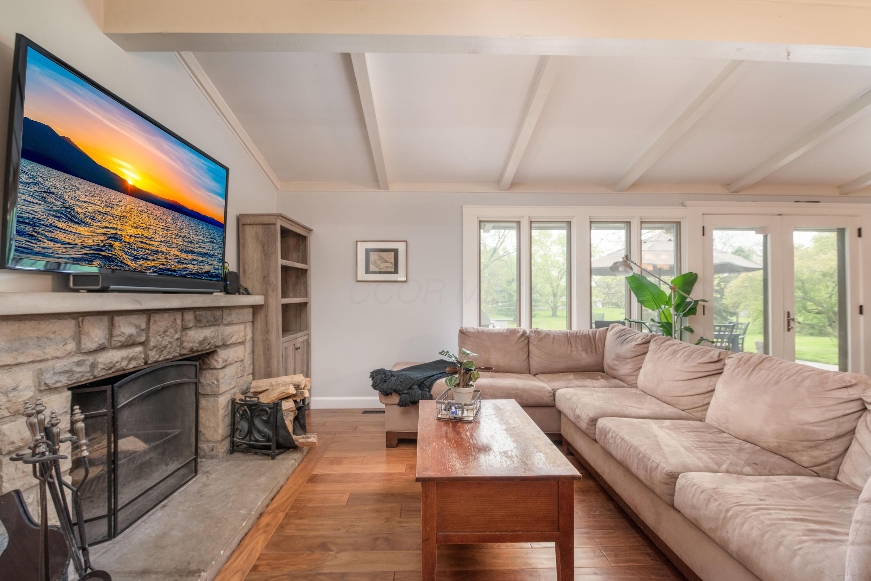 Columbus, Ohio 43221, United States, 3 Bedrooms Bedrooms, ,3 BathroomsBathrooms,Residential,Active,237867