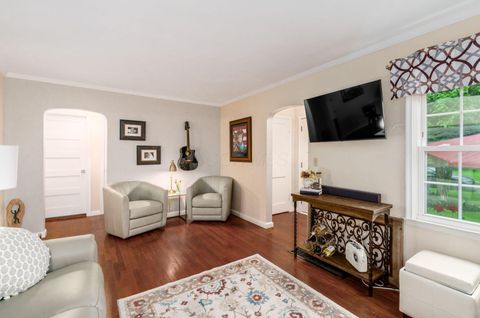 Tiny photo for 184 Fenway Road, Columbus, OH 43214 (MLS # 226022973)