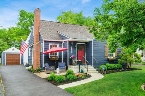 Photo of 184 Fenway Road, Columbus, OH 43214 (MLS # 226022973)