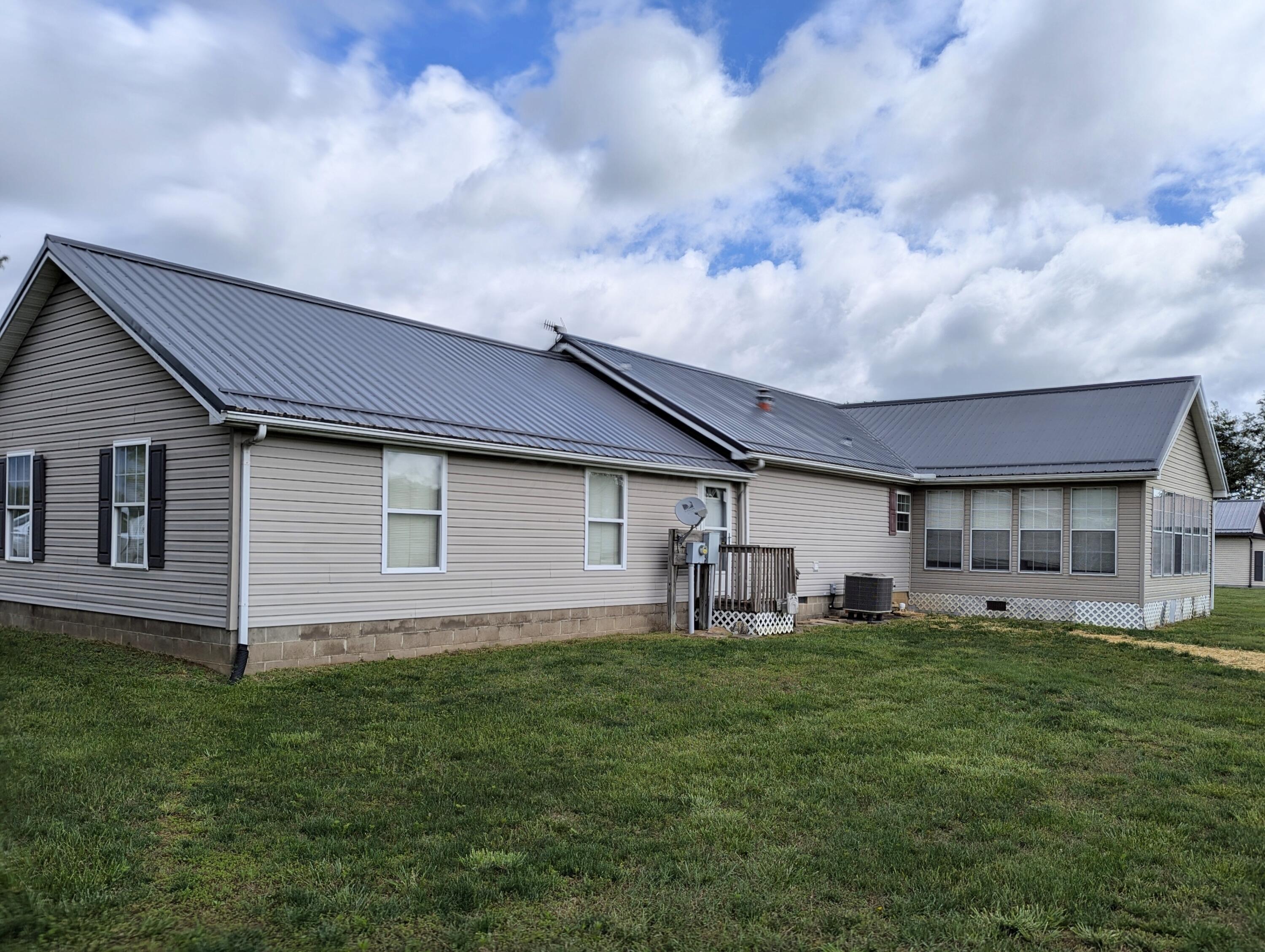 284 Camp Creek Road, Lucasville, Ohio image 4