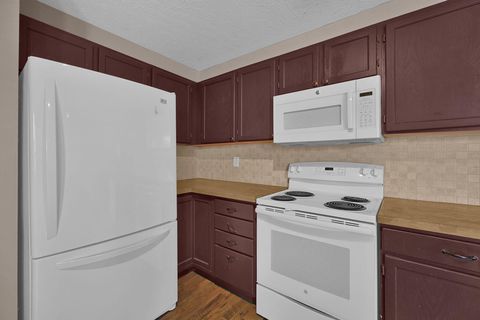 Tiny photo for 5620 Readers Street, Canal Winchester, OH 43110 (MLS # 225044973)