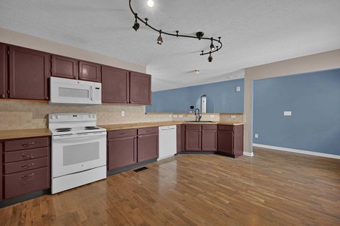 Tiny photo for 5620 Readers Street, Canal Winchester, OH 43110 (MLS # 225044973)