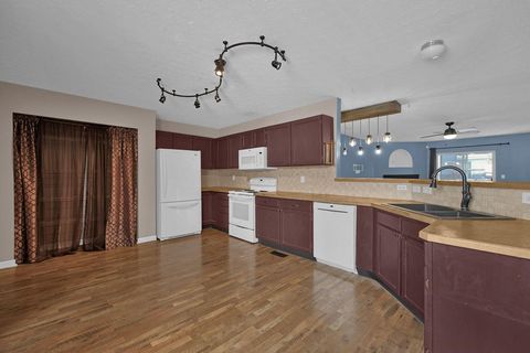 Tiny photo for 5620 Readers Street, Canal Winchester, OH 43110 (MLS # 225044973)