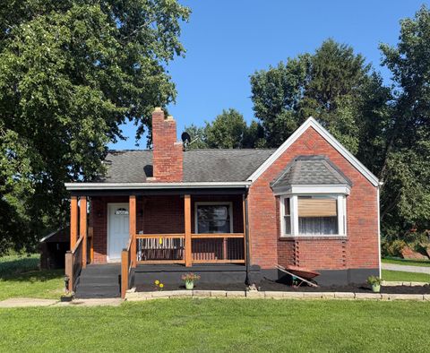 Photo of 51 High Street N, Hillsboro, OH 45133 (MLS # 226024221)