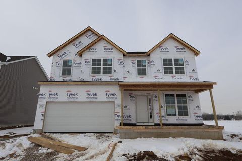 Photo of 335 Buck Valley Drive, Galena, OH 43021 (MLS # 226005926)