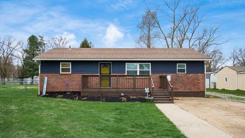 Photo of 4530 N Bank Road, Buckeye Lake, OH 43008 (MLS # 226008876)