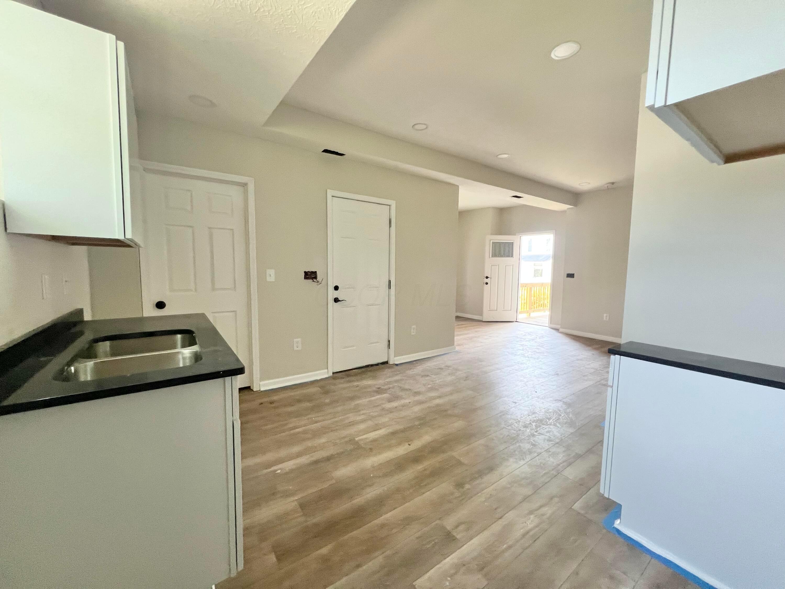 818 Bellows Avenue, Columbus, Ohio image 3
