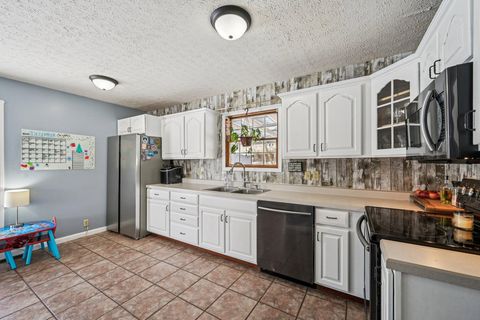 Tiny photo for 2 Blair Court, Nelsonville, OH 45764 (MLS # 226003148)