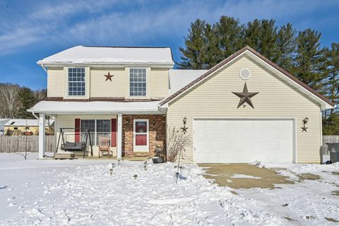 Photo of 2 Blair Court, Nelsonville, OH 45764 (MLS # 226003148)