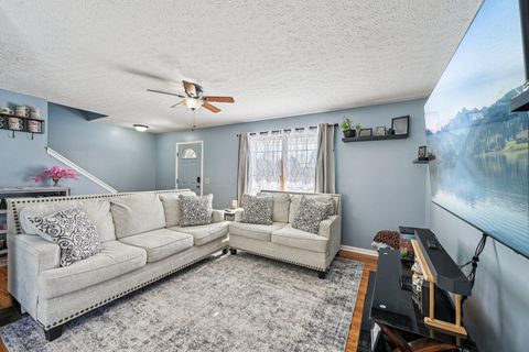 Tiny photo for 2 Blair Court, Nelsonville, OH 45764 (MLS # 226003148)