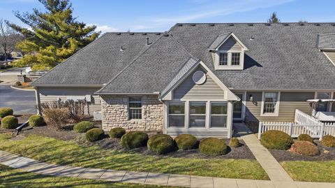 Photo of 82 Stonington Circle, Newark, OH 43055 (MLS # 226006708)